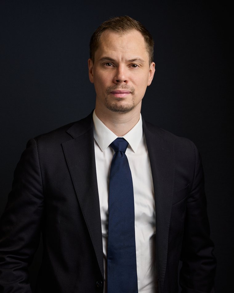 Andreas Trondsen — Advokat, Greaker × Storrvik Advokatfirma